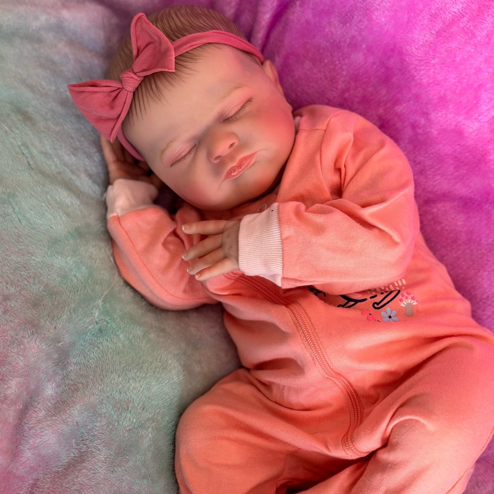 Reborn Max - Picture 3 of 16